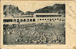 Le marché aux chameaux devant la maison César Tian à Aden.